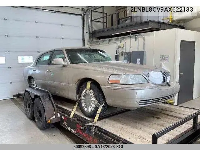 2010 Lincoln Town Car Signature Limited VIN: 2LNBL8CV9AX622133 Lot: 30093898