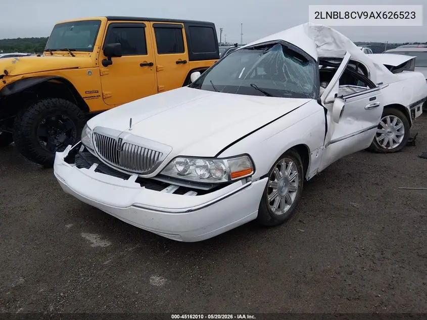 2010 Lincoln Town Car Signature Limited VIN: 2LNBL8CV9AX626523 Lot: 45162010