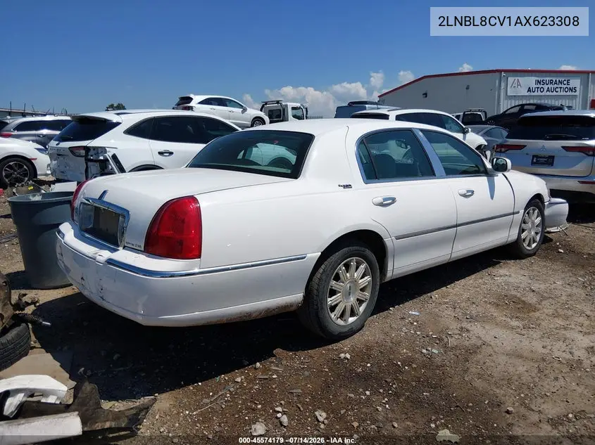 2010 Lincoln Town Car Signature Limited VIN: 2LNBL8CV1AX623308 Lot: 45574179