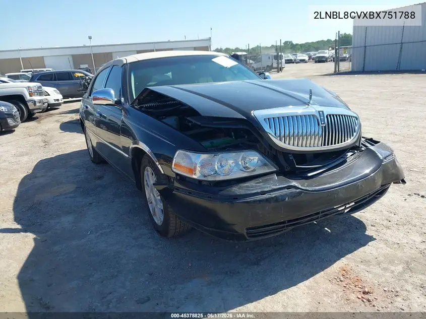 2011 Lincoln Town Car Signature Limited VIN: 2LNBL8CVXBX751788 Lot: 45378825