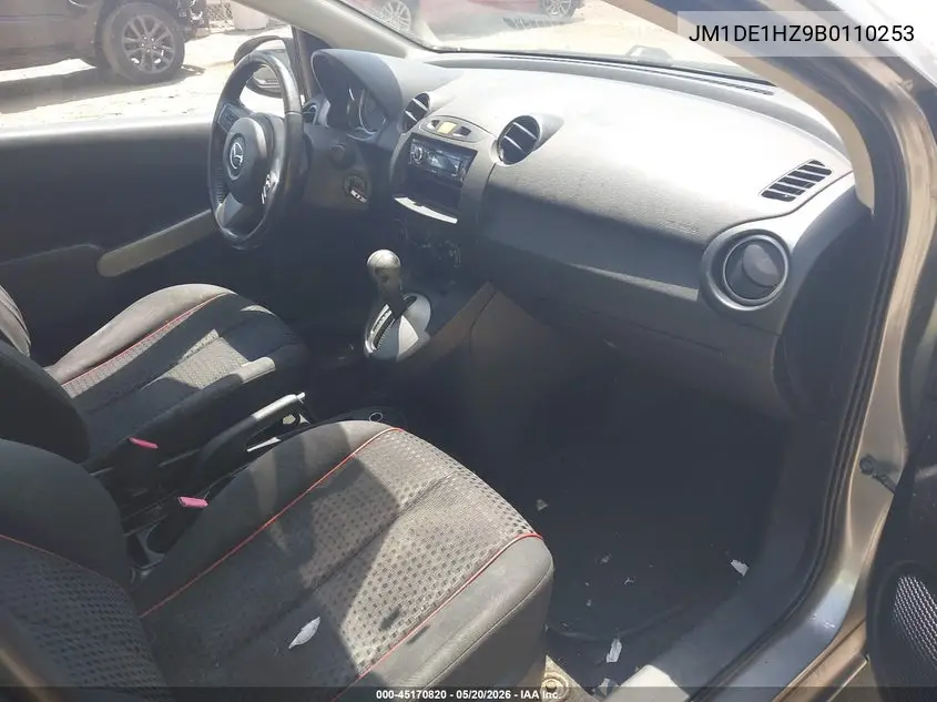 2011 Mazda Mazda2 Touring VIN: JM1DE1HZ9B0110253 Lot: 45170820