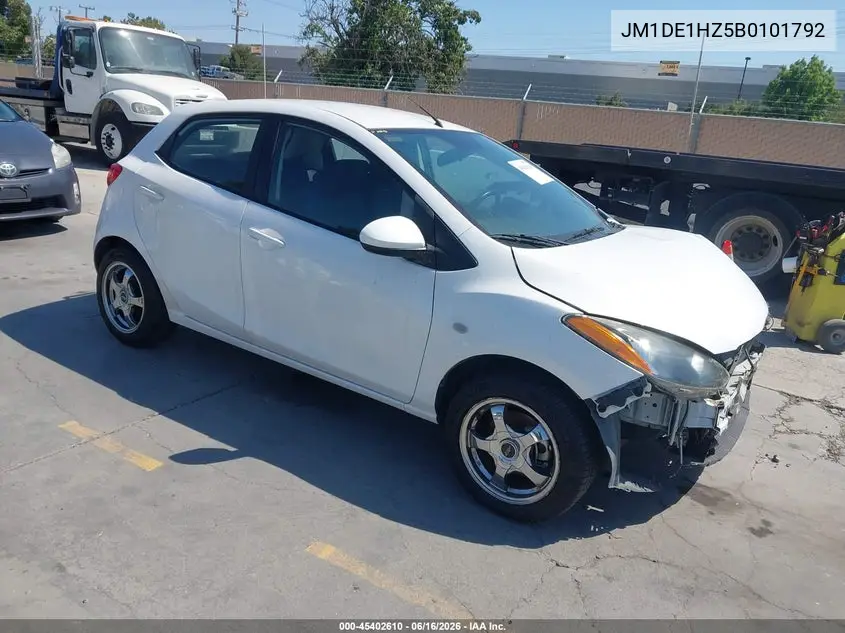 2011 Mazda Mazda2 Sport VIN: JM1DE1HZ5B0101792 Lot: 45402610