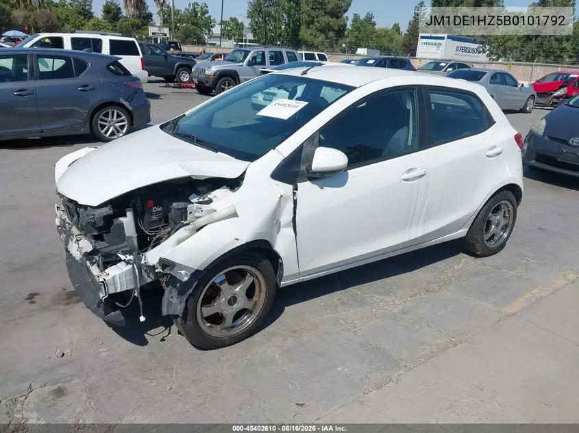 2011 Mazda Mazda2 Sport VIN: JM1DE1HZ5B0101792 Lot: 45402610