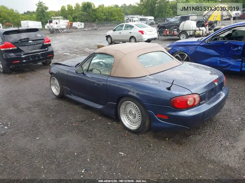 2003 Mazda Mx-5 Miata Cloth/Ls/Se/Shinsen VIN: JM1NB353X30303019 Lot: 45361238