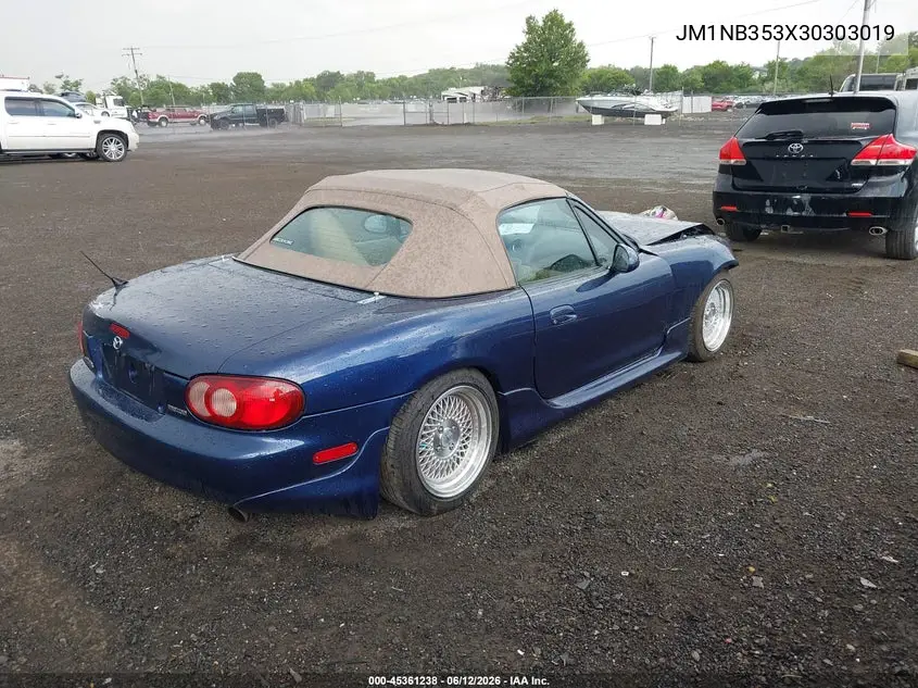 2003 Mazda Mx-5 Miata Cloth/Ls/Se/Shinsen VIN: JM1NB353X30303019 Lot: 45361238