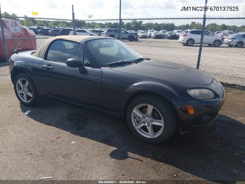 2007 Mazda Mx-5 Sport VIN: JM1NC25F670137525 Lot: 45485011