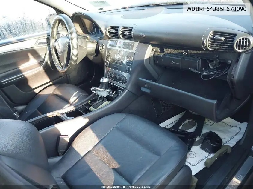 WDBRF64J85F678090 2005 Mercedes-Benz C 320 Luxury/Sport
