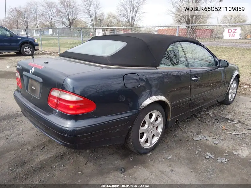 2002 Mercedes-Benz Clk 320 VIN: WDBLK65G52T109859 Lot: 44748401