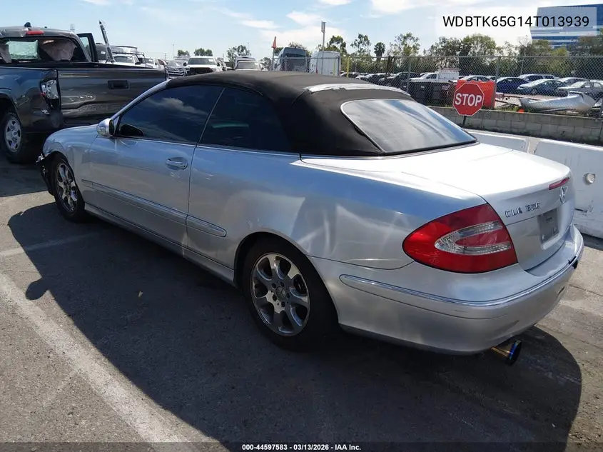 2004 Mercedes-Benz Clk 320 VIN: WDBTK65G14T013939 Lot: 44597583
