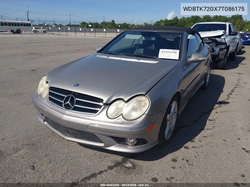 2007 Mercedes-Benz Clk 550 VIN: WDBTK72GX7T086175 Lot: 45453250