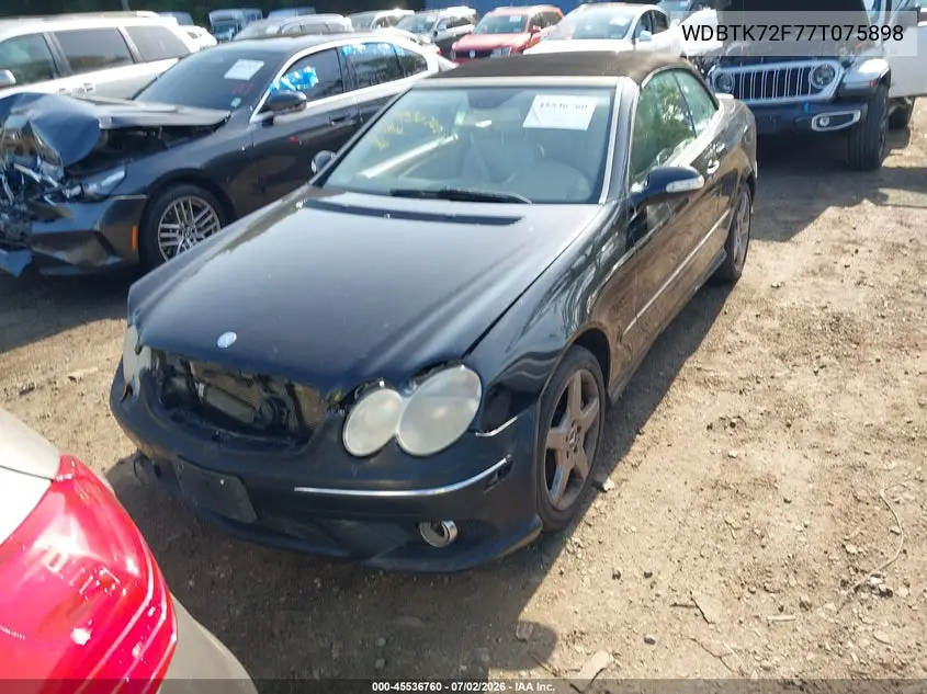 2007 Mercedes-Benz Clk 550 VIN: WDBTK72F77T075898 Lot: 45536760