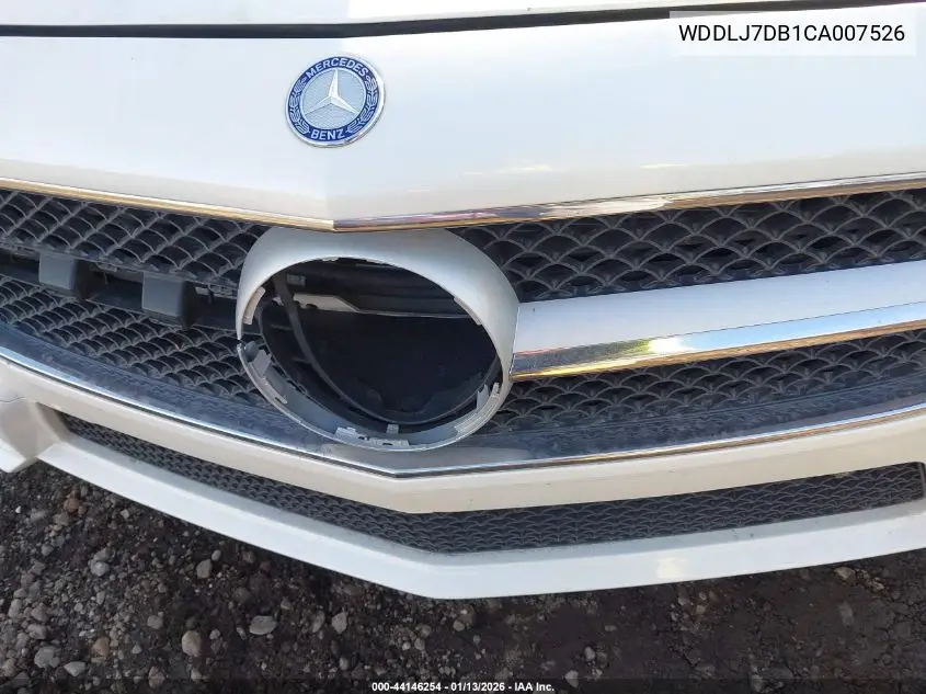WDDLJ7DB1CA007526 2012 Mercedes-Benz Cls 550