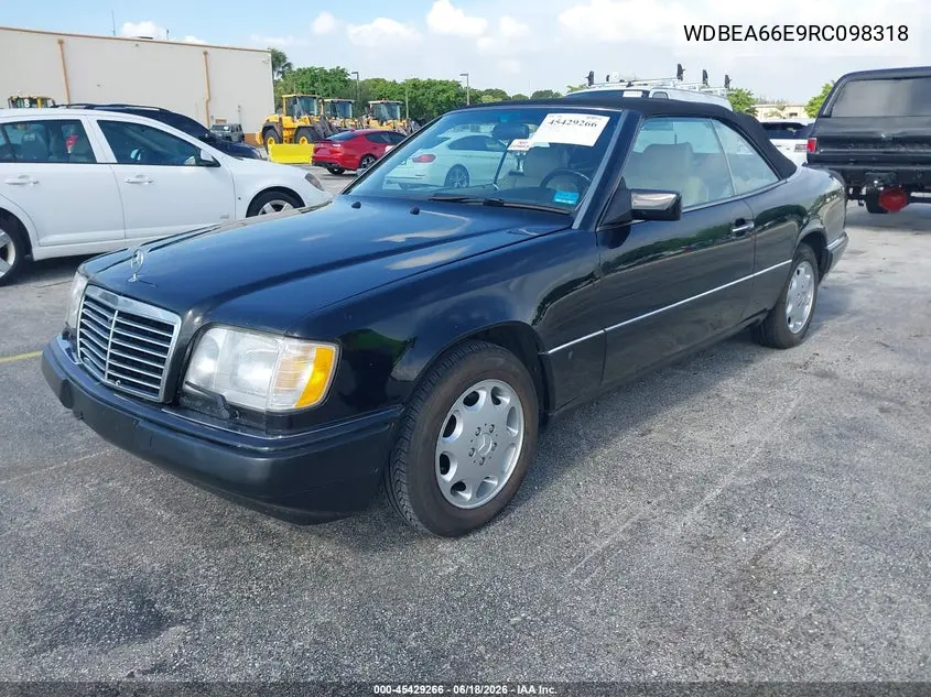 1994 Mercedes-Benz E 320 VIN: WDBEA66E9RC098318 Lot: 45429266