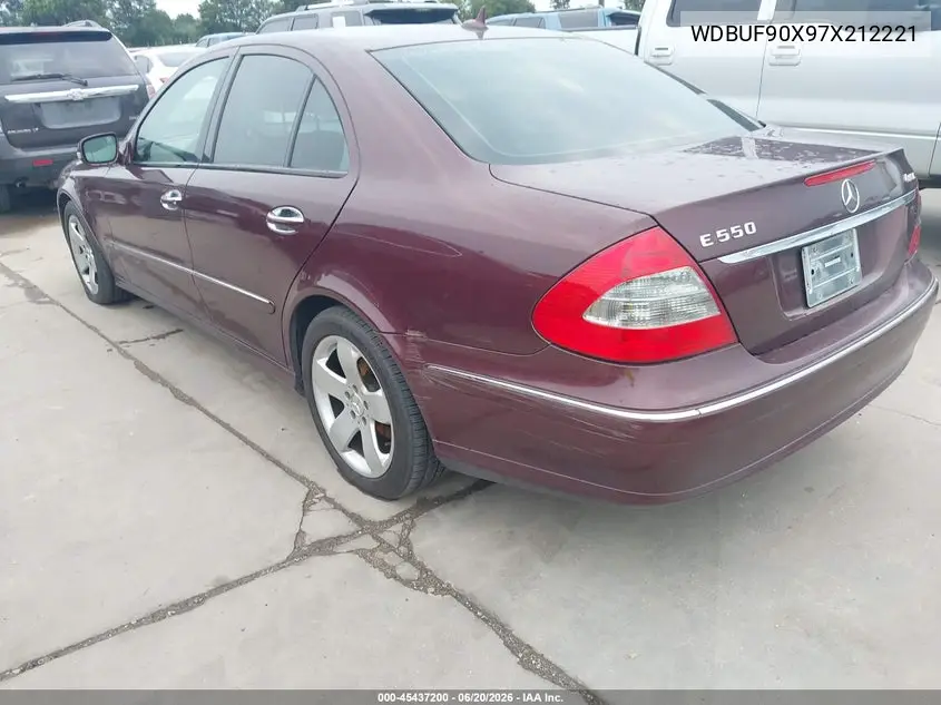 2007 Mercedes-Benz E 550 4Matic VIN: WDBUF90X97X212221 Lot: 45437200