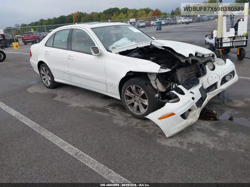 WDBUF87X69B380589 2009 Mercedes-Benz E 350 4Matic