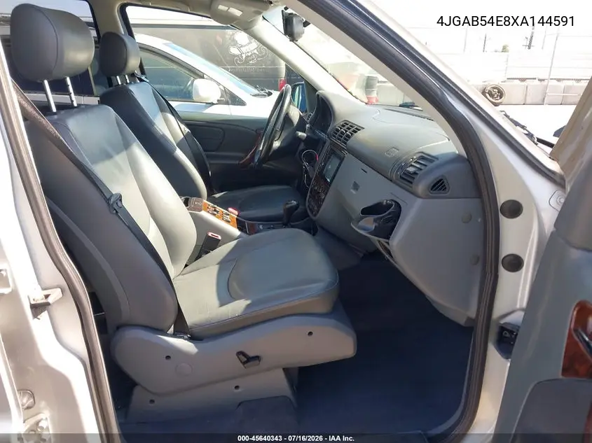 1999 Mercedes-Benz Ml 320 VIN: 4JGAB54E8XA144591 Lot: 45640343