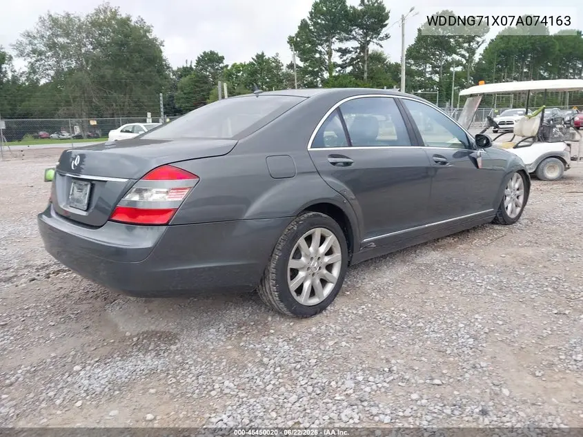 2007 Mercedes-Benz S 550 VIN: WDDNG71X07A074163 Lot: 45450020