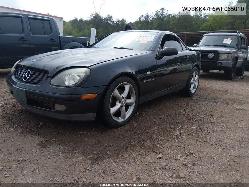 1998 Mercedes-Benz Slk 230 VIN: WDBKK47F6WF065010 Lot: 44557179