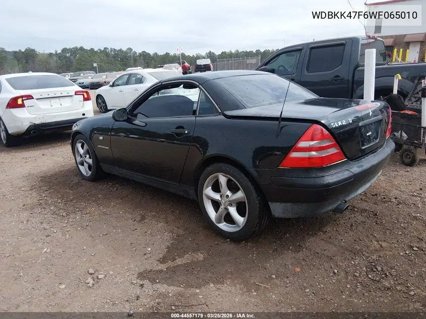 1998 Mercedes-Benz Slk 230 VIN: WDBKK47F6WF065010 Lot: 44557179