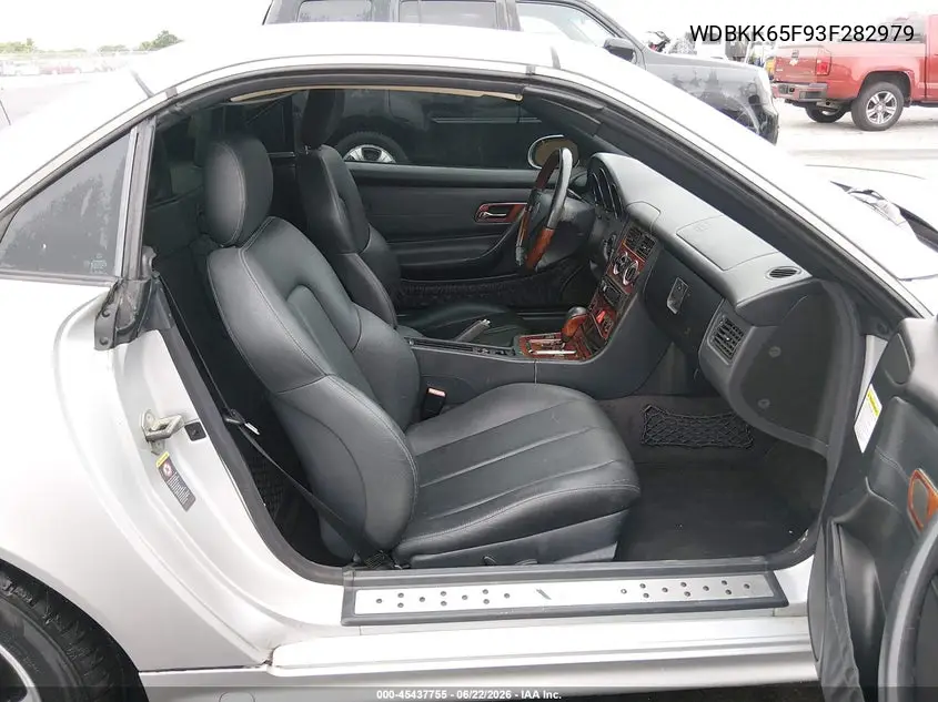 2003 Mercedes-Benz Slk 320 VIN: WDBKK65F93F282979 Lot: 45437755