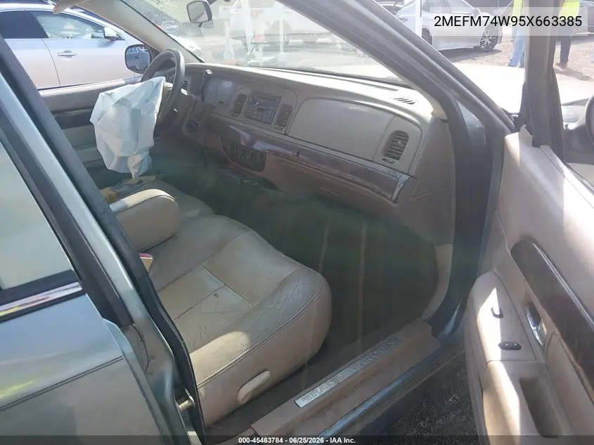2005 Mercury Grand Marquis Gs VIN: 2MEFM74W95X663385 Lot: 45463784