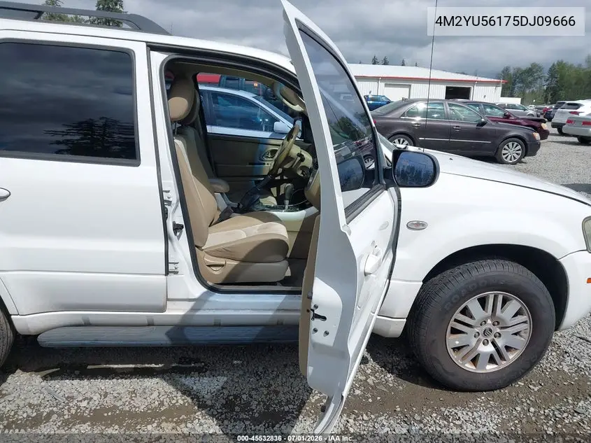 2005 Mercury Mariner Luxury/Premier VIN: 4M2YU56175DJ09666 Lot: 45532836