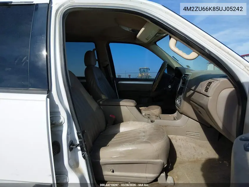 2005 Mercury Mountaineer VIN: 4M2ZU66K85UJ05242 Lot: 44719297