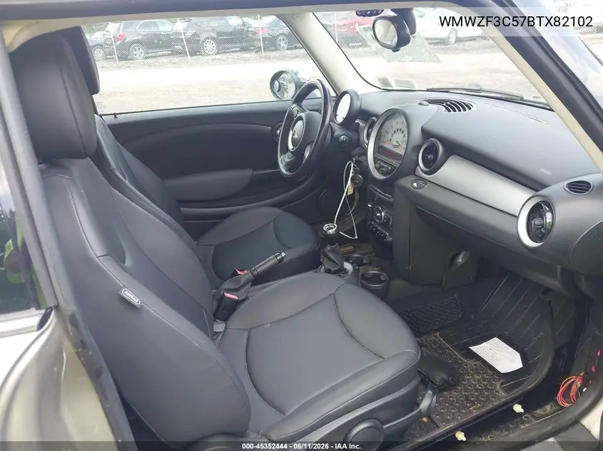 2011 Mini Cooper Clubman VIN: WMWZF3C57BTX82102 Lot: 45352444