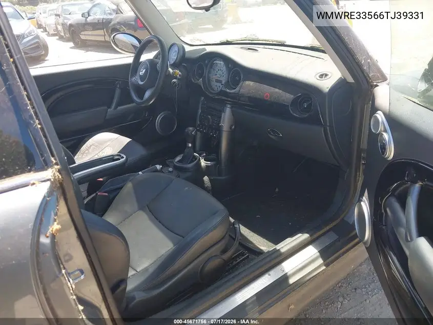 2006 Mini Cooper S VIN: WMWRE33566TJ39331 Lot: 45671756