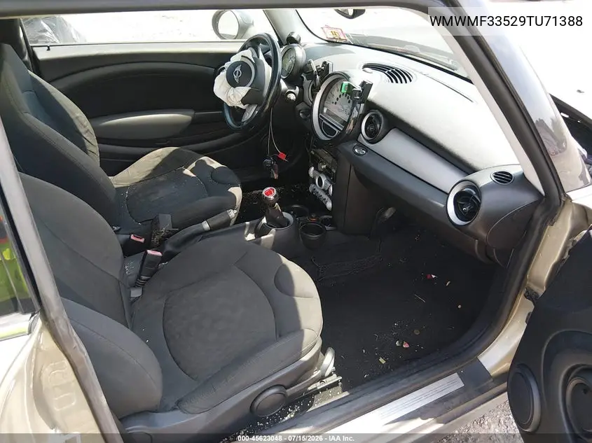 2009 Mini Cooper VIN: WMWMF33529TU71388 Lot: 45623048