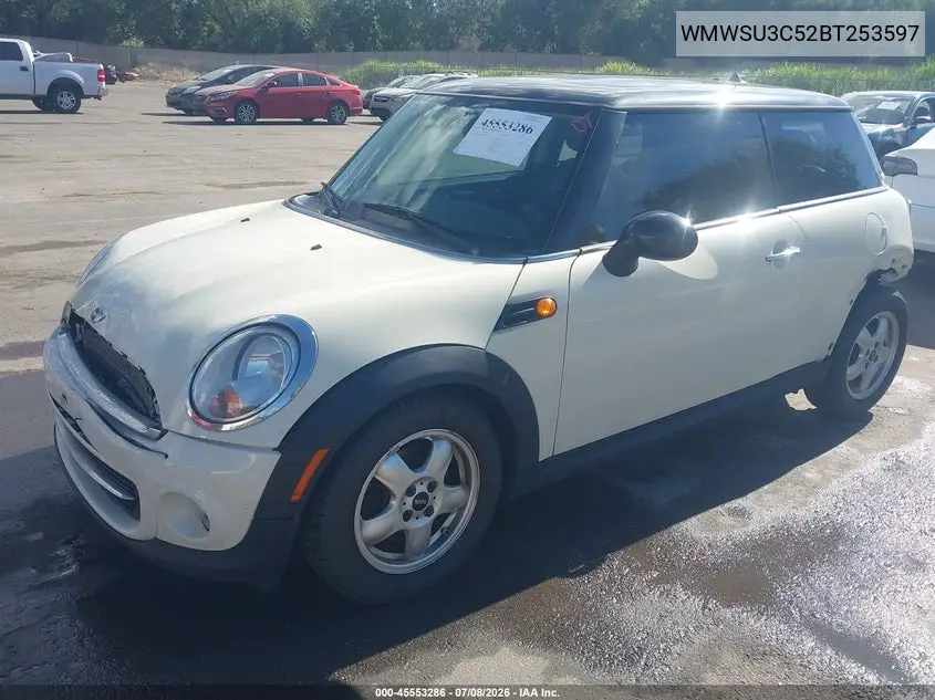 2011 Mini Cooper VIN: WMWSU3C52BT253597 Lot: 45553286