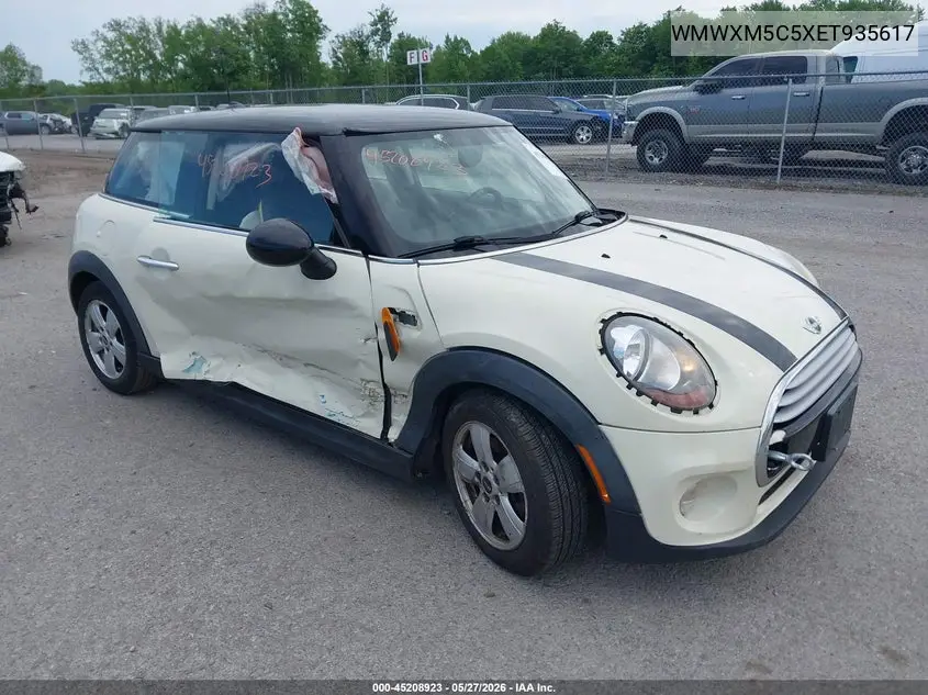 2014 Mini Hardtop Cooper VIN: WMWXM5C5XET935617 Lot: 45208923
