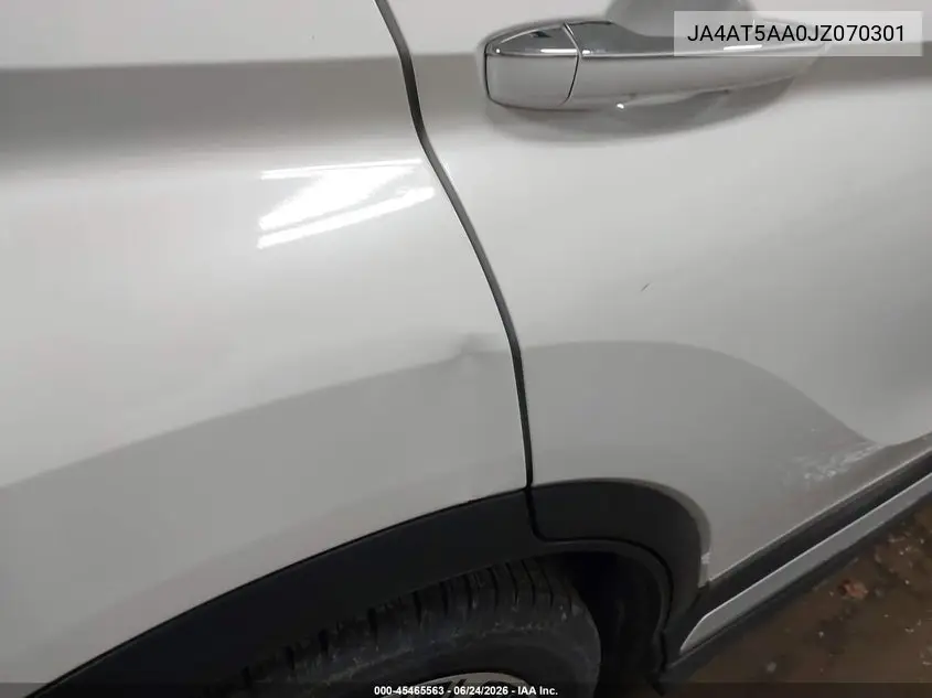 2018 Mitsubishi Eclipse Cross Se/Sel VIN: JA4AT5AA0JZ070301 Lot: 45465563