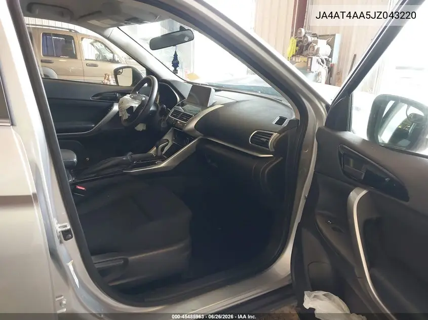 2018 Mitsubishi Eclipse Cross Le VIN: JA4AT4AA5JZ043220 Lot: 45485963