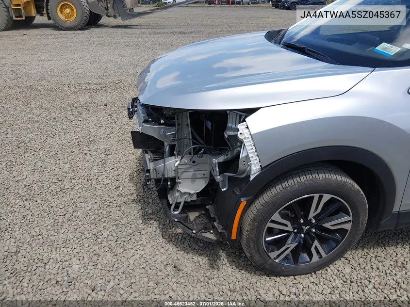 2025 Mitsubishi Eclipse Cross Black Edition S-Awc/Se S-Awc/Sel S-Awc VIN: JA4ATWAA5SZ045367 Lot: 45523452