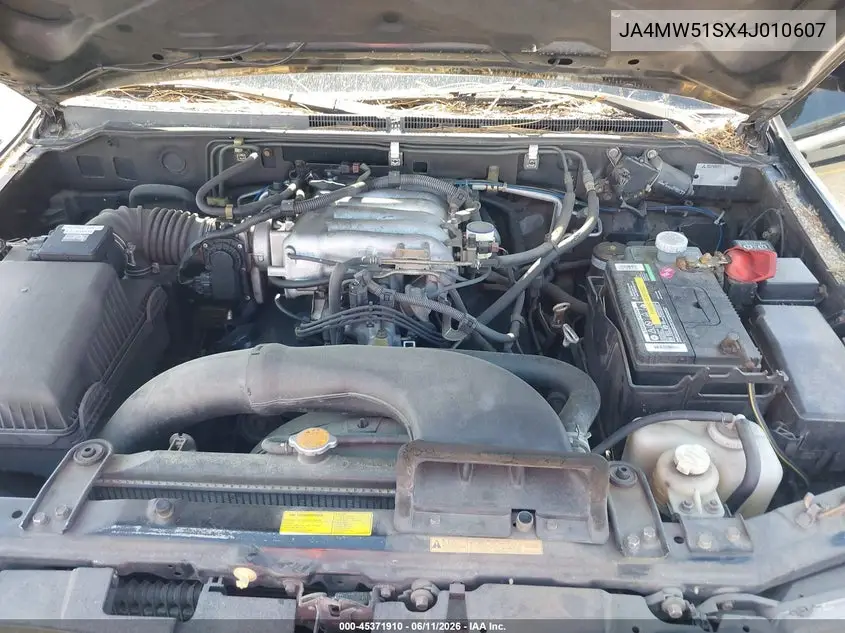 2004 Mitsubishi Montero Xls VIN: JA4MW51SX4J010607 Lot: 45371910