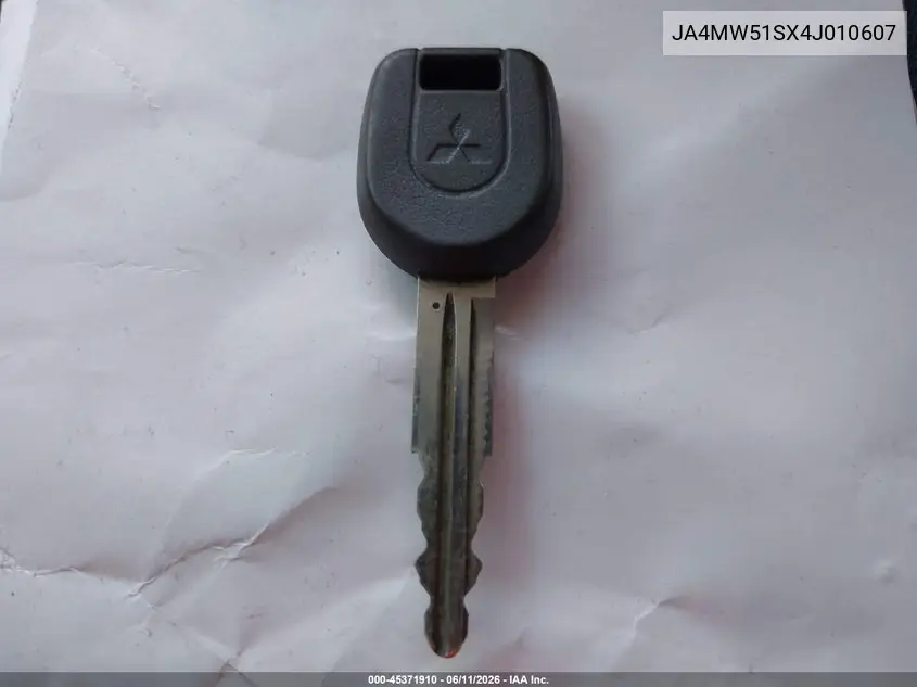 2004 Mitsubishi Montero Xls VIN: JA4MW51SX4J010607 Lot: 45371910