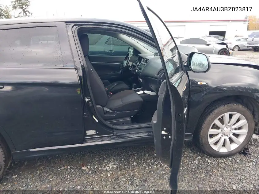 JA4AR4AU3BZ023817 2011 Mitsubishi Outlander Sport Se