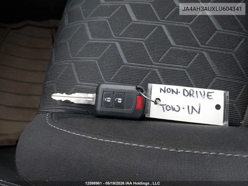 2020 Mitsubishi Rvr Se/Es VIN: JA4AH3AUXLU604341 Lot: 12598961