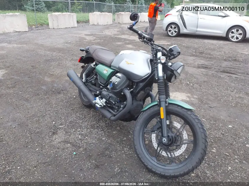 2021 Moto Guzzi V7 Stone VIN: ZGUKZUA05MM000110 Lot: 45526356