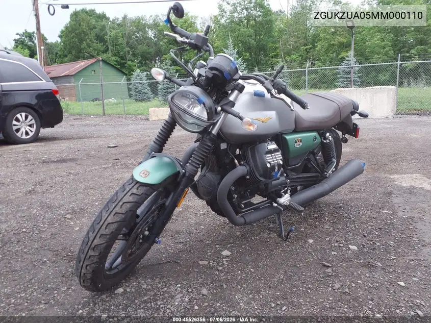 2021 Moto Guzzi V7 Stone VIN: ZGUKZUA05MM000110 Lot: 45526356