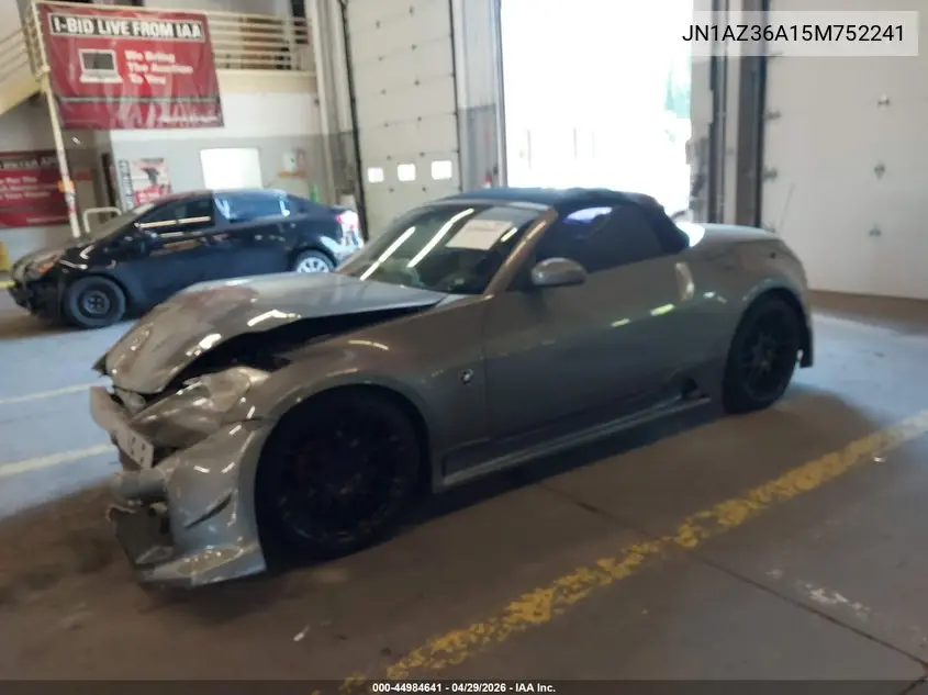 2005 Nissan 350Z Touring VIN: JN1AZ36A15M752241 Lot: 44984641