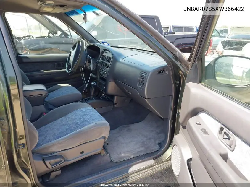 JN8AR07S5XW366422 1999 Nissan Pathfinder Le/Se/Xe