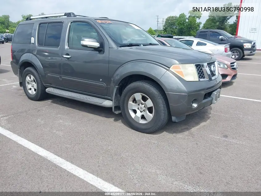 5N1AR18U35C790998 2005 Nissan Pathfinder Se