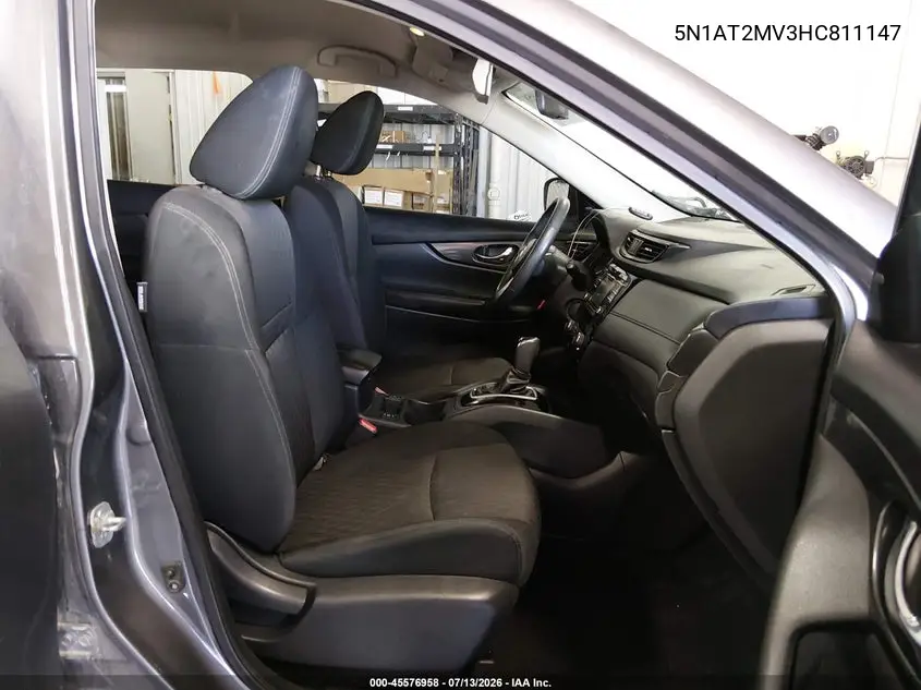 2017 Nissan Rogue Sv VIN: 5N1AT2MV3HC811147 Lot: 45576958