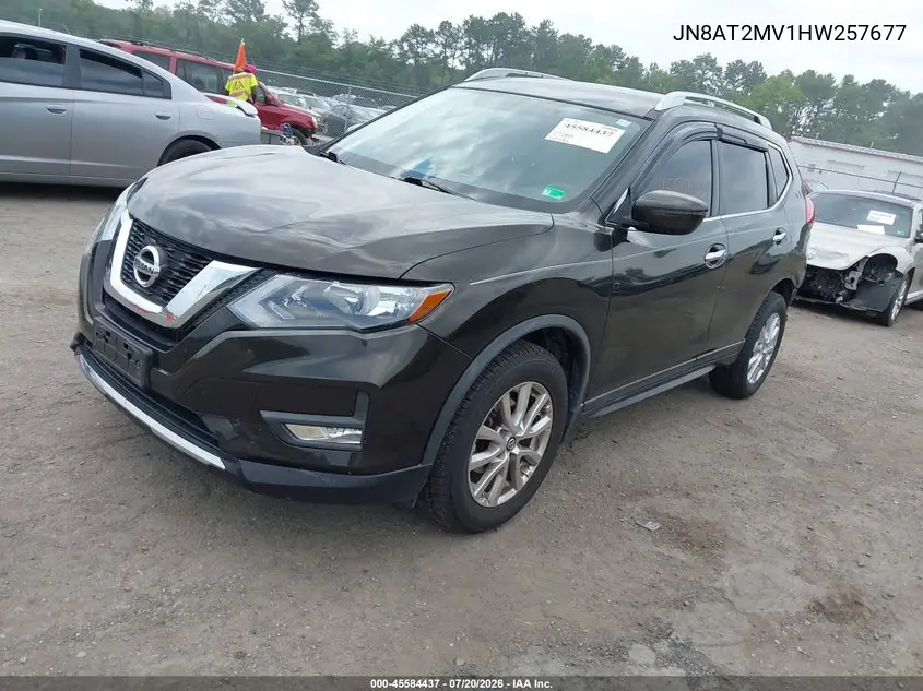 2017 Nissan Rogue Sv VIN: JN8AT2MV1HW257677 Lot: 45584437