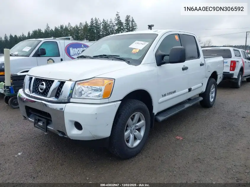 1N6AA0EC9DN306592 2013 Nissan Titan Pro-4X/S/Sl/Sv