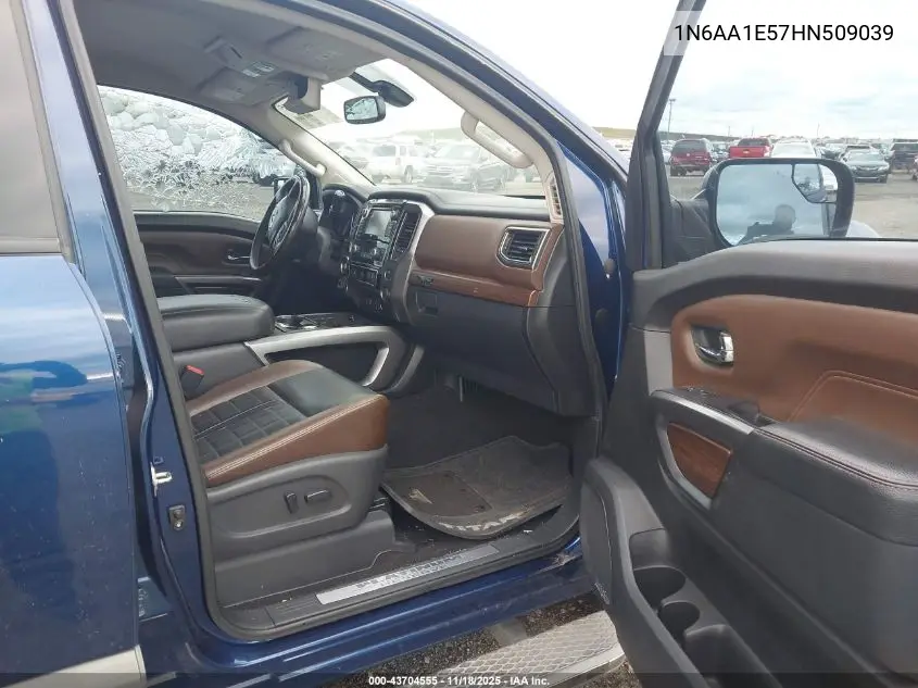 1N6AA1E57HN509039 2017 Nissan Titan Platinum Reserve