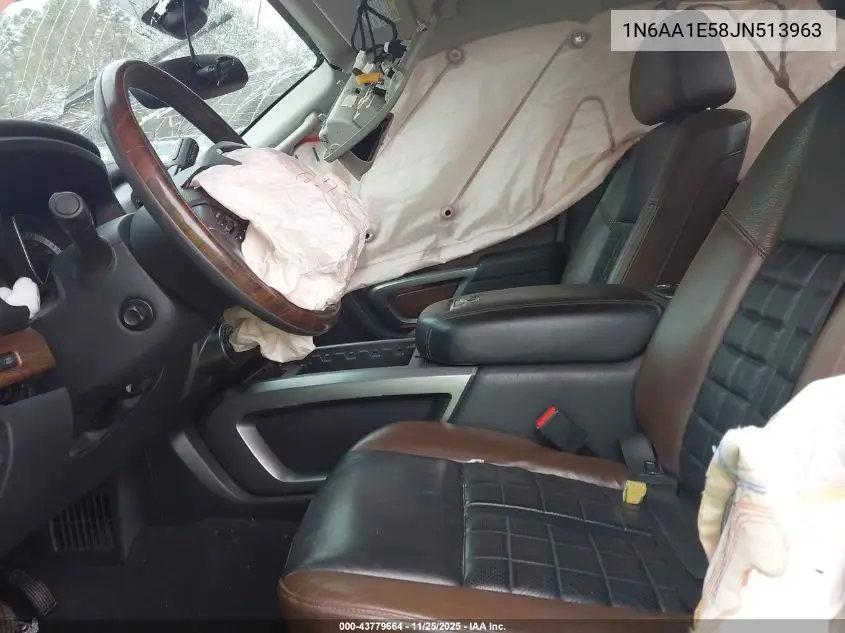 1N6AA1E58JN513963 2018 Nissan Titan Platinum Reserve