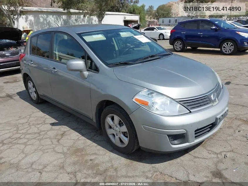 2009 Nissan Versa 1.8Sl VIN: 3N1BC13E19L414890 Lot: 45690537